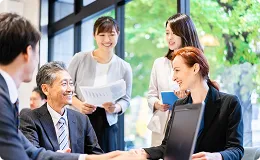 付加価値の高い商品を開発し、国内外へ販路を拡大